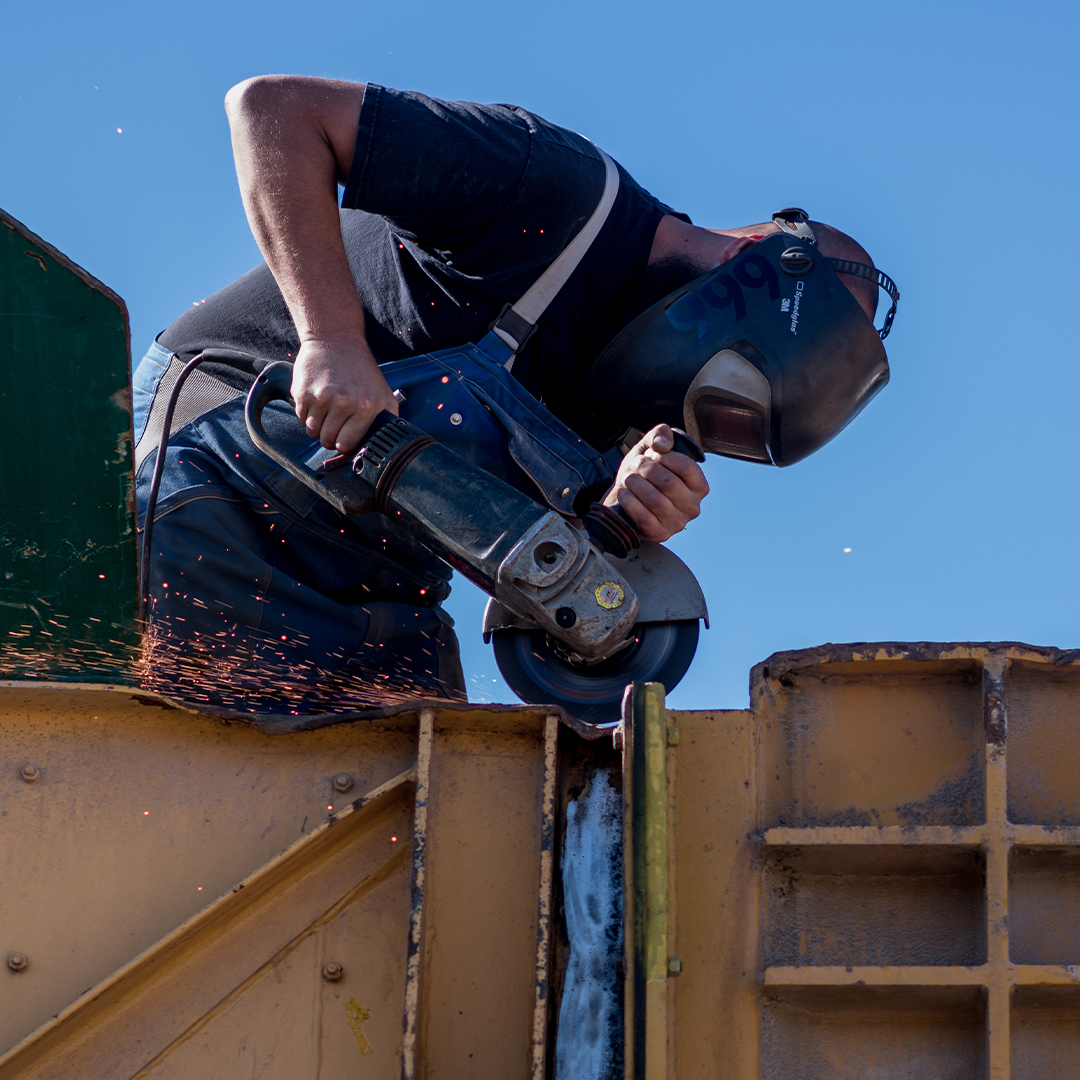 Baumaschinenmechaniker bei Wolf-Thies